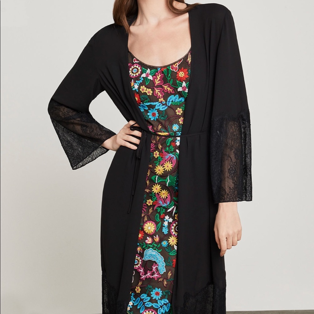 BCBG MAXAZRIA Lace Robe Jacket